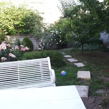 Sunny House Ravda