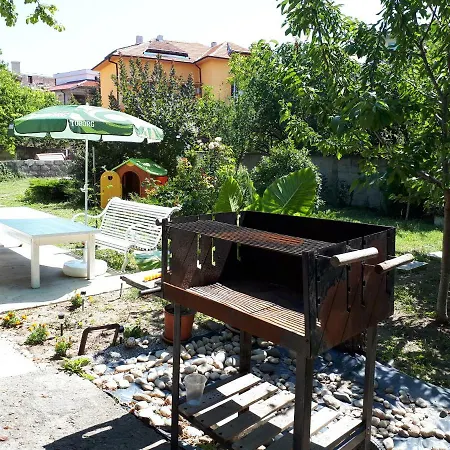 Pensiune Sunny House *